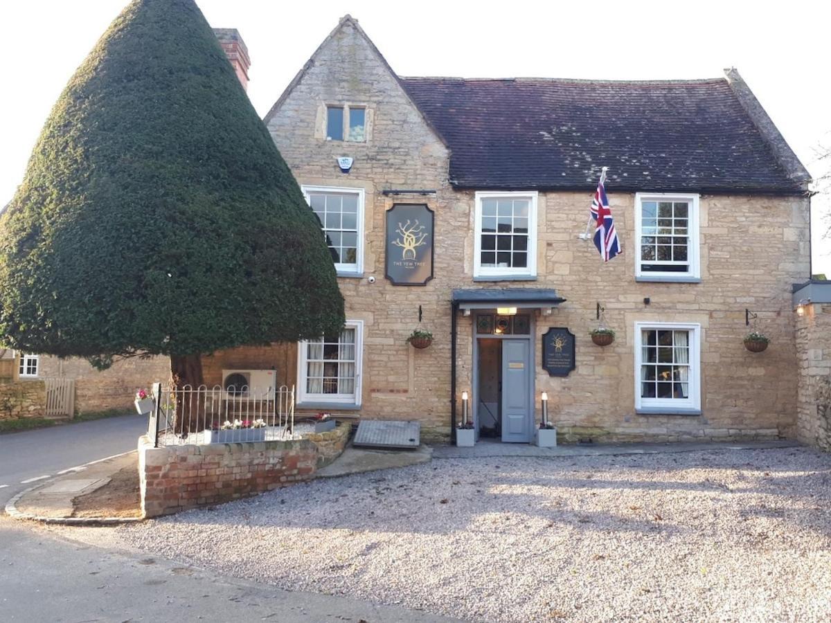 Beautiful Cotswold Farmhouse With Hot Tub Manchester Exterior photo
